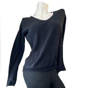 Lululemon V-Neck Sweater/Long Sleeve Top with Textured Knit Accent Inserts